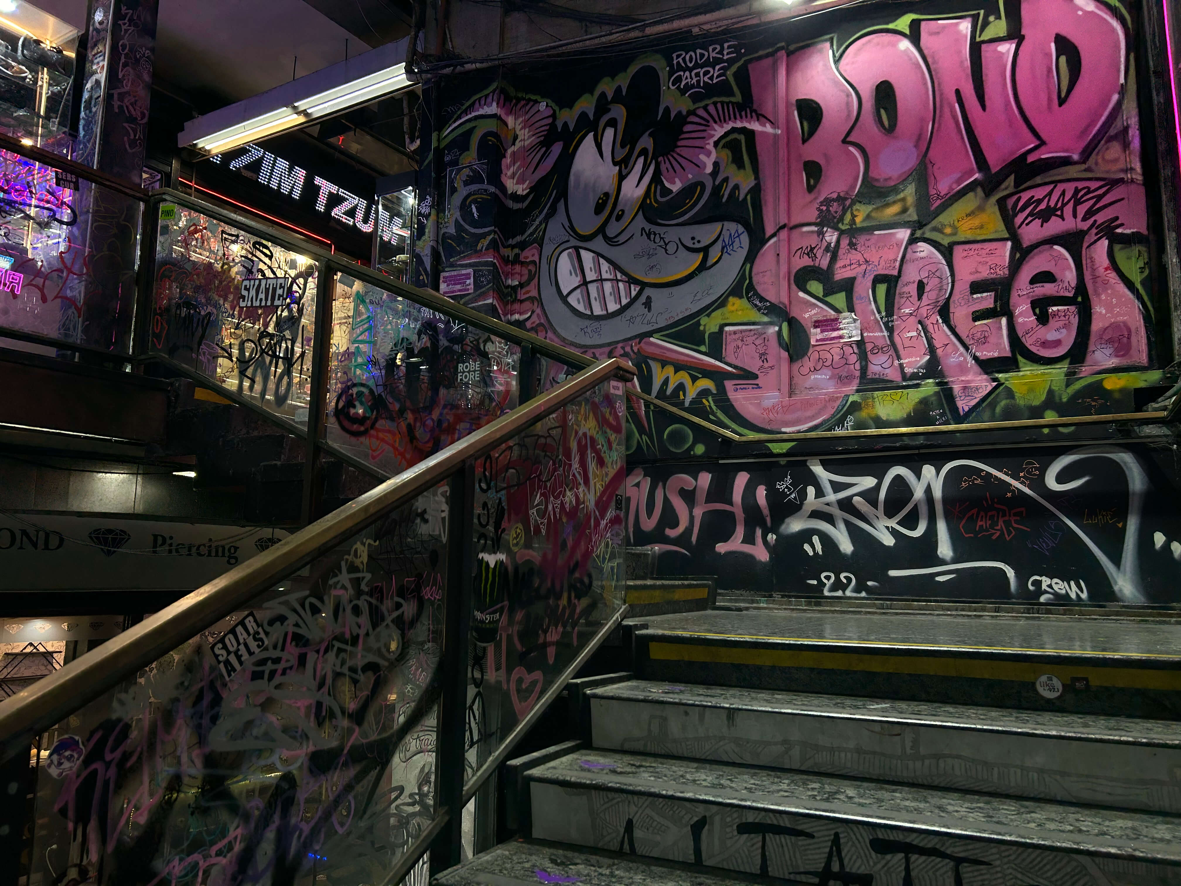 Bond Street 2